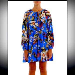 100% silk Diane Von Furstenberg Dress- never worn